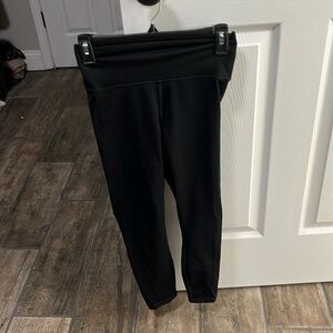 Black fabletics leggings